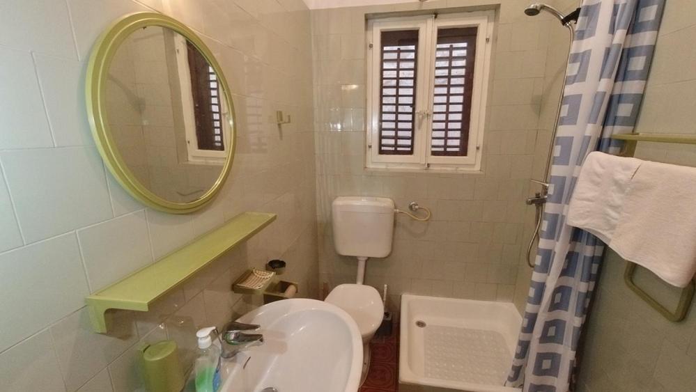 Apartman Dolores Kuciste Exterior photo