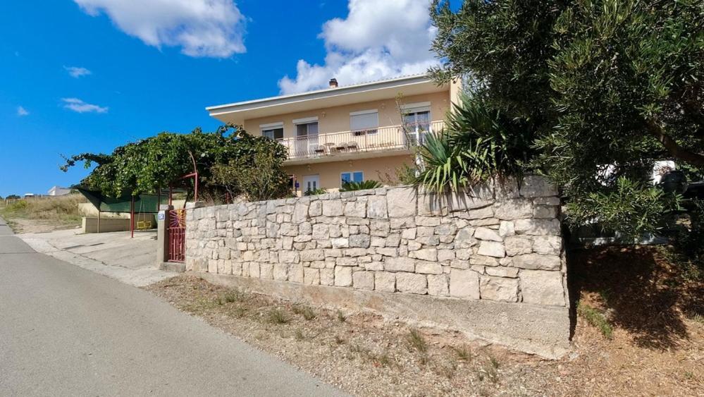 Apartman Dolores Kuciste Exterior photo