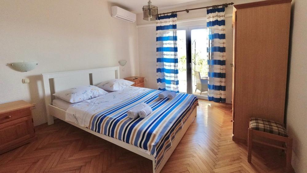Apartman Dolores Kuciste Exterior photo