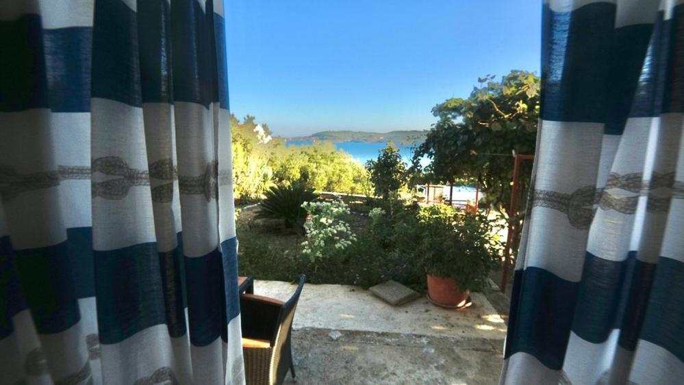 Apartman Dolores Kuciste Exterior photo